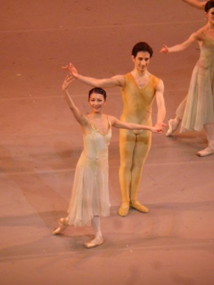 Rhapsody. Yuhui Choe et Valentino Zucchetti.