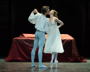 Daria Klimentová and Vadim Muntagirov during a rehearsal for English National Ballet's Romeo & Juliet at The Royal Albert Hall, London on June 10, 2014. Photo: Arnaud Stephenson Courtesy of ENB.