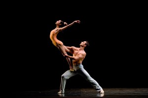 Yuan Yuan Tan and Damian Smith in Wheeldon's After The Rain. (© Erik Tomasson)