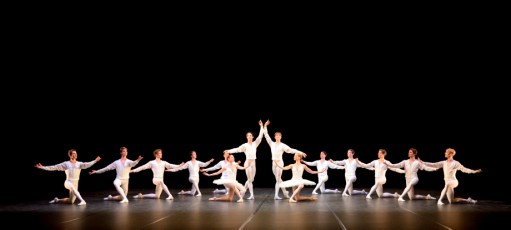 Konzert für Flöte und Harfe Ch: John Cranko Tänzer/ dancers: Elisa Badenes, Alexander Jones, Friedemann Vogel, Alicia Amatriain, Ensemble