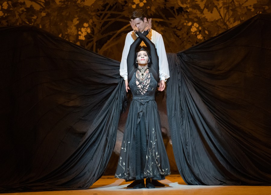 David Moore, Jason Reilly (Acte 2). (c) Stuttgarter Ballett