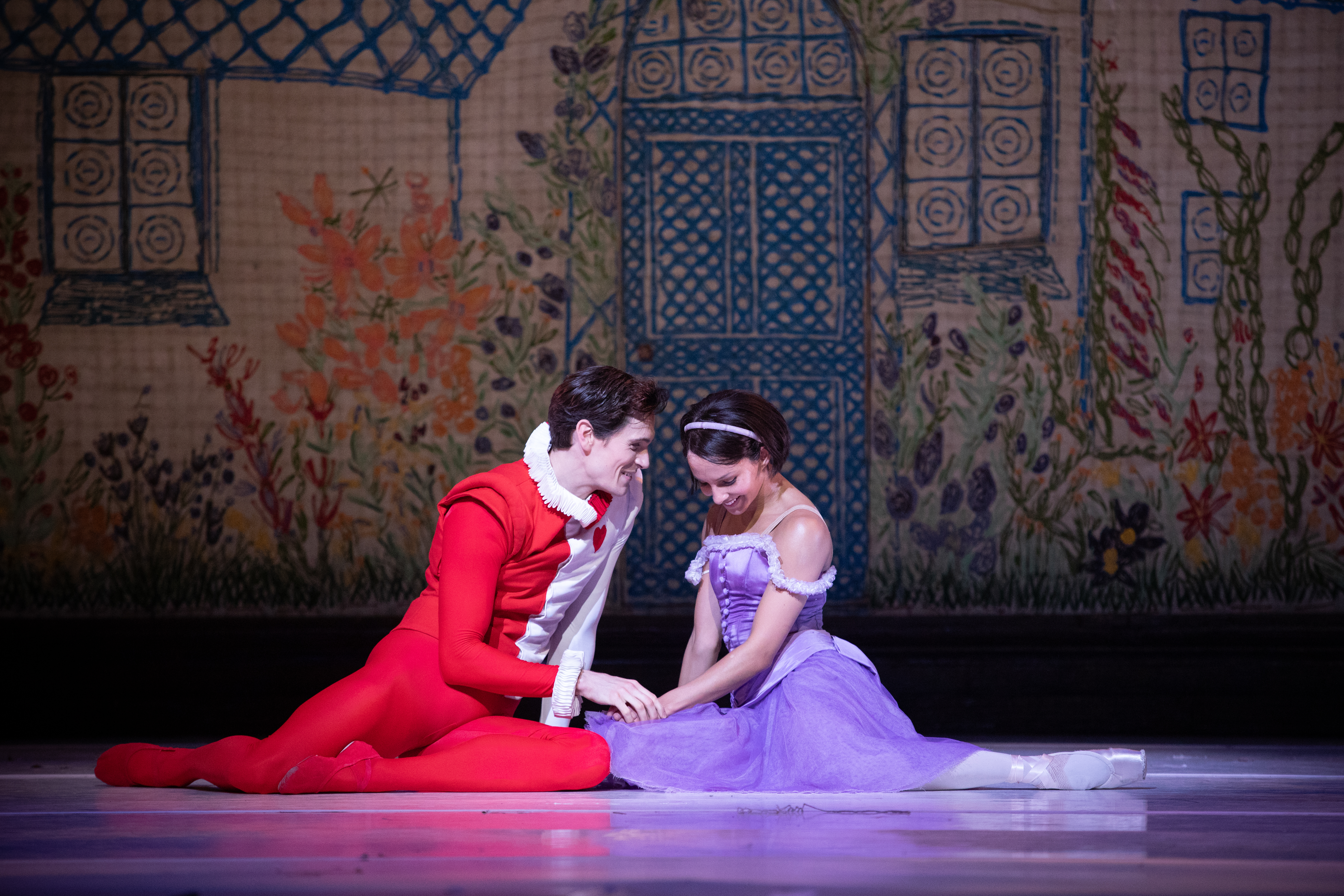 Francesca Hayward and William Bracewell in Alices Adventures in Wonderland photo by Alice Pennefather 2024